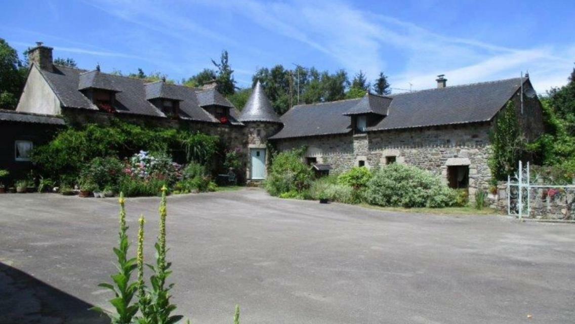 Le Petit Chateau Noyal-Pontivy Dış mekan fotoğraf