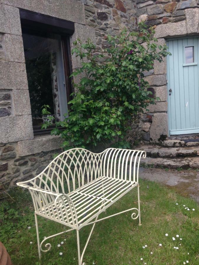 Le Petit Chateau Noyal-Pontivy Dış mekan fotoğraf