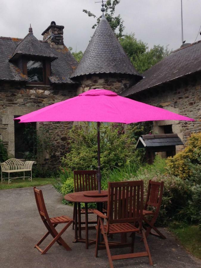 Le Petit Chateau Noyal-Pontivy Dış mekan fotoğraf