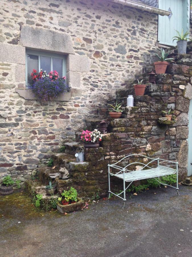 Le Petit Chateau Noyal-Pontivy Dış mekan fotoğraf
